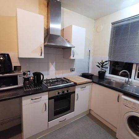 Neat Double Room London Bagian luar foto