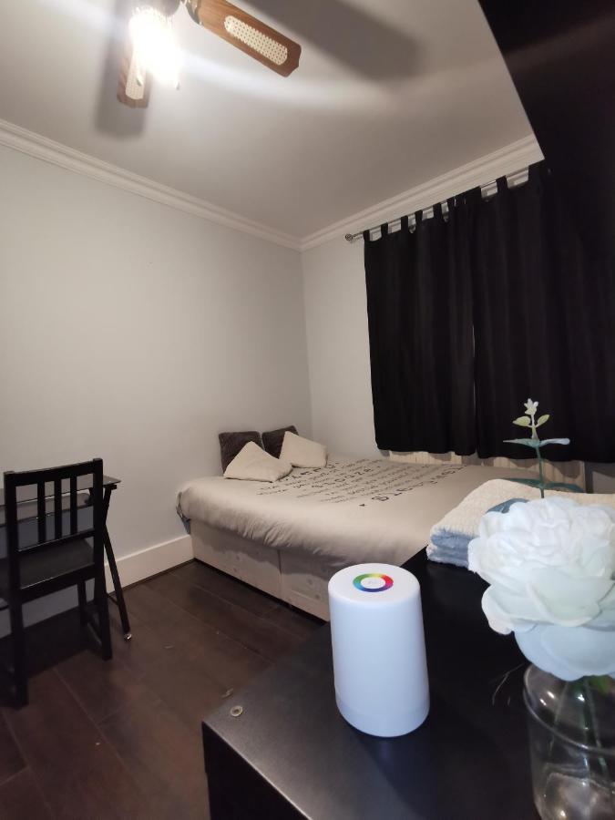 Neat Double Room London Bagian luar foto